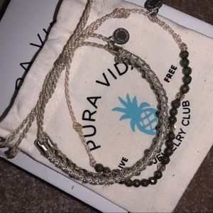 ~exclusive~ Pura Vida Bracelet Set